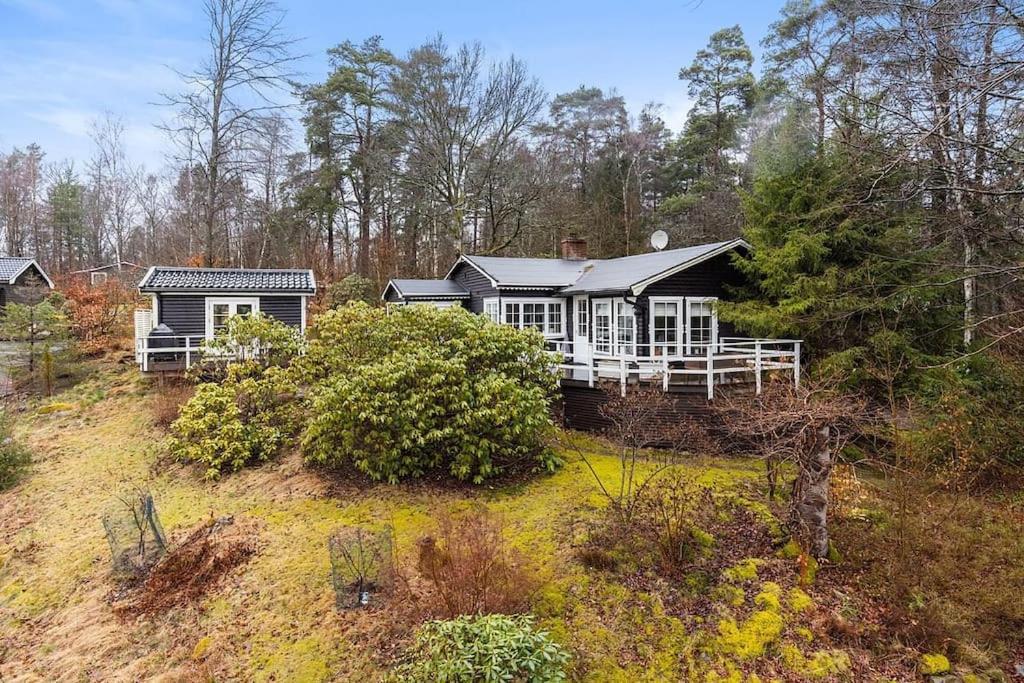 Peaceful Getaway In The Woods W/ Fireplace Åsljunga المظهر الخارجي الصورة